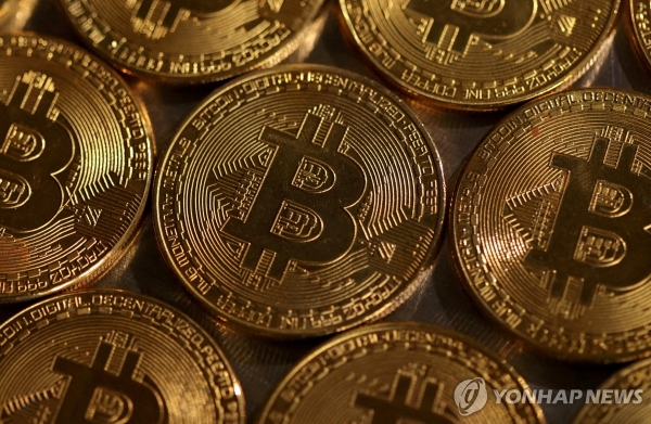 비트코인, 미국 상호관세 유예에 8% 급반등···8만3천달러선 회복