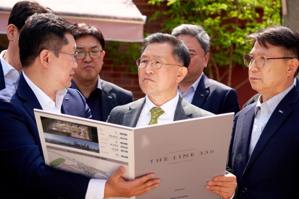 정경구 HDC현대산업개발 사장, 용산정비창 전면1구역 현장 방문